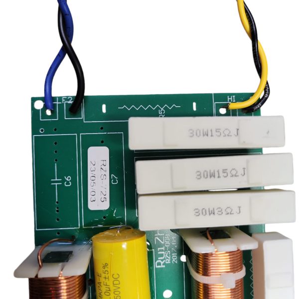 Crossover cu 3 cai (Filtru boxa) RZS -725