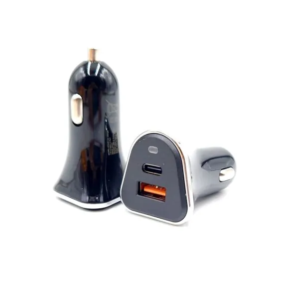 INCARCATOR AUTO 12V, USB-A +USB-C
